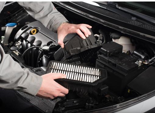 Quando dovrebbe essere sostituito il filtro dell'aria?